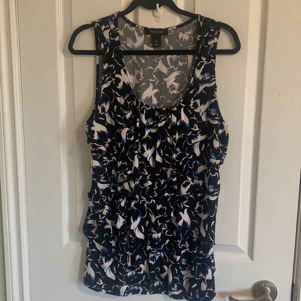 XL ladies tank top Black House White Market
